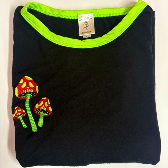 🍄 🍄‍🟫 BLACK THORN designed in LA - Picture 2 of 9